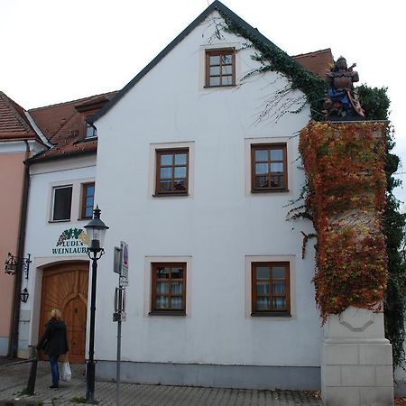Gasthof Ludl Groß-Enzersdorf Dış mekan fotoğraf