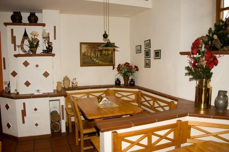 Gasthof Ludl Groß-Enzersdorf Dış mekan fotoğraf