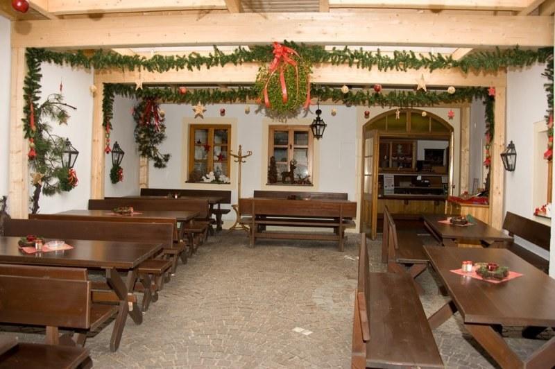 Gasthof Ludl Groß-Enzersdorf Dış mekan fotoğraf